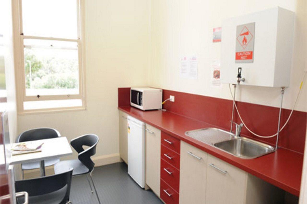 Yarra House Hostel Мелбърн Екстериор снимка
